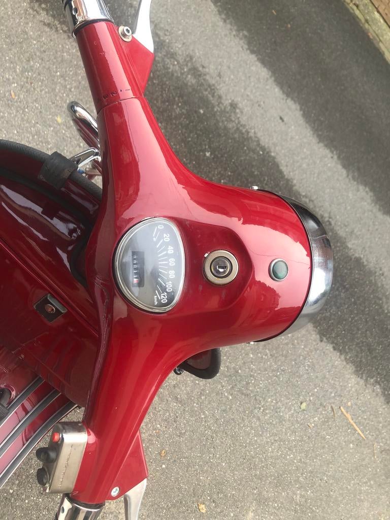 Vespa DS 209 cc, Motoren, Ophalen