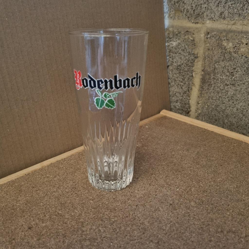 Verre Rodenbach (modèle 7), Ophalen of Verzenden, Gebruikt, Glas of Glazen, Overige merken