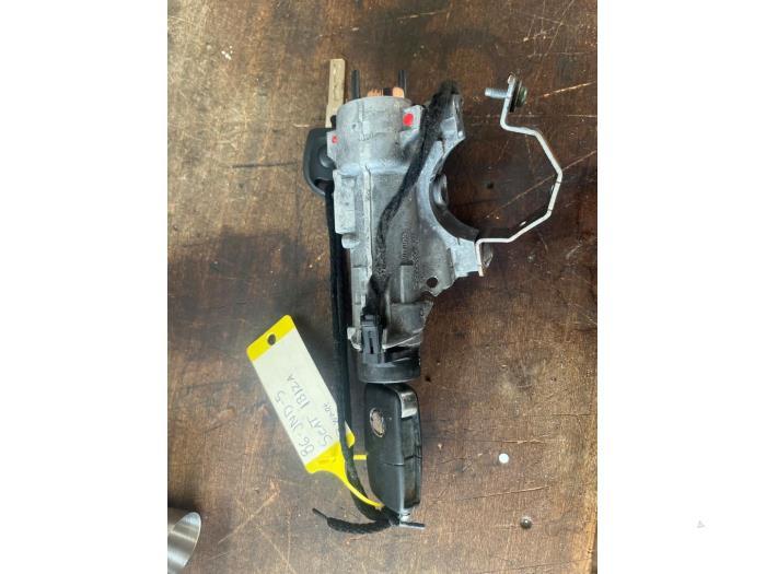 Serrure de contact + clé d'un Seat Ibiza, Enlèvement ou Envoi, 3 mois de garantie, Utilisé, Seat