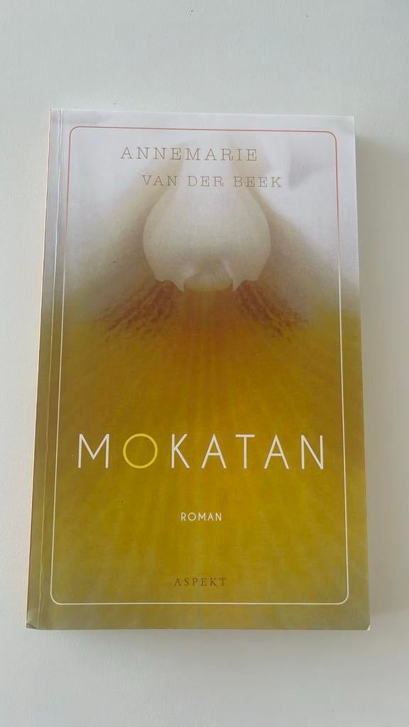 Annemarie van der Beek - Mokatan, Boeken, Ophalen of Verzenden, Zo goed als nieuw, Annemarie van der Beek