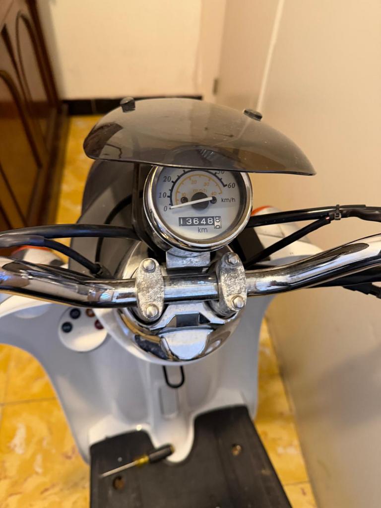 Keeway brommer, Fietsen en Brommers, Ophalen, Gebruikt, Klasse A (25 km/u), 49 cc
