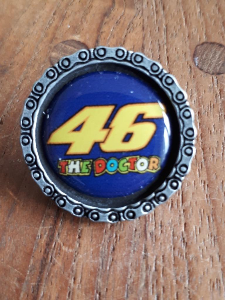 Épinglette en métal Rossi 46 The Doctor, Collections, Enlèvement ou Envoi, Neuf, Insigne ou Pin's