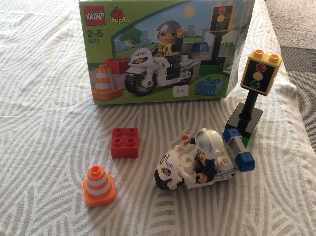 Duplo 5679 politiemotor, Ophalen of Verzenden, Zo goed als nieuw, Duplo