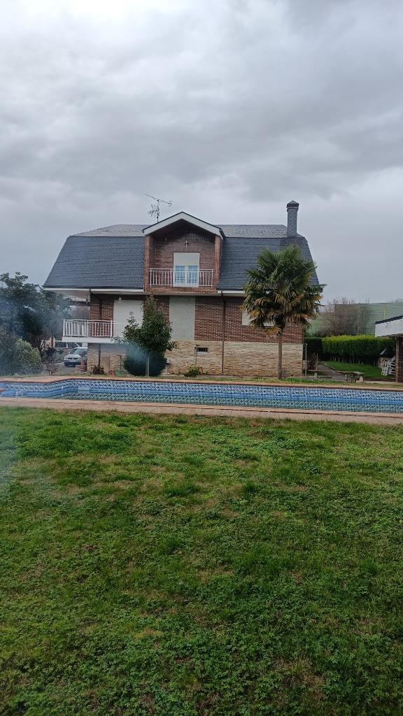 Vente villa en Espagne, Maison d'habitation, Campagne, Camponaraya, Espagne, 5 pièces