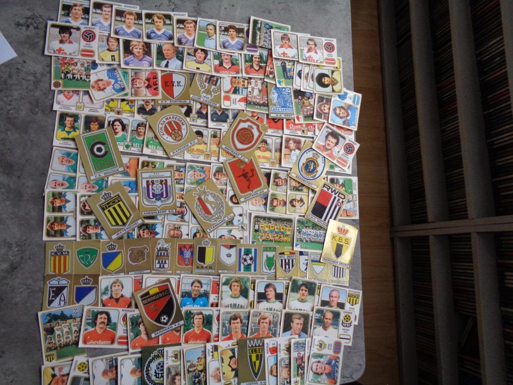 PANINI VOETBAL STICKERS FOOTBALL 81 PLAATJES  127X ANNO 1981, Verzenden, Zo goed als nieuw