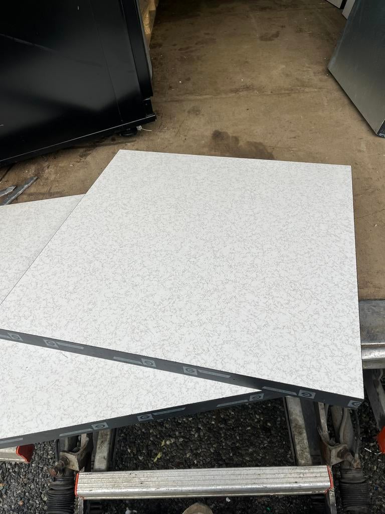 Parquet carrelage anti feu antibruit, 60 cm ou plus, Enlèvement, Autres matériaux, 60 cm ou plus