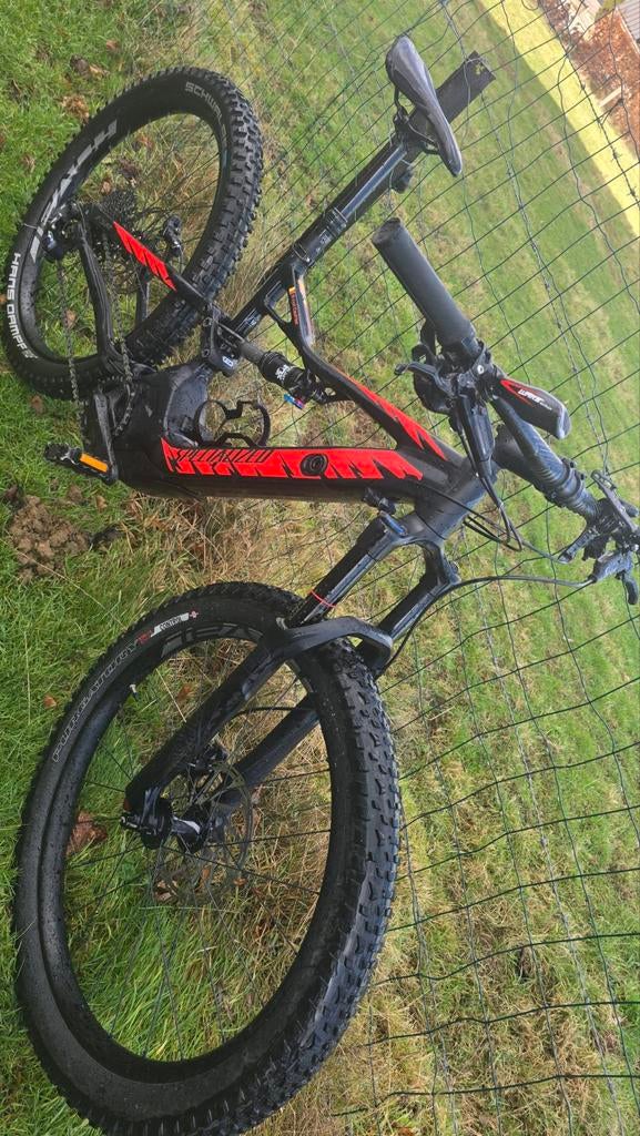 1291 km. VTT ÉLEC SPECIALIZED  TURBO  LEVO 6 FATTIE FSR, Fietsen en Brommers, Aluminium