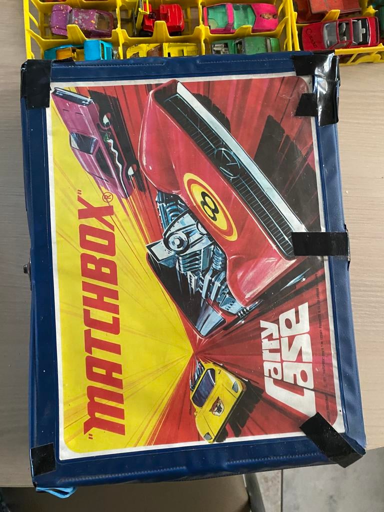 Vintage Matchbox doos met 48 Matchbox auto’s, Ophalen