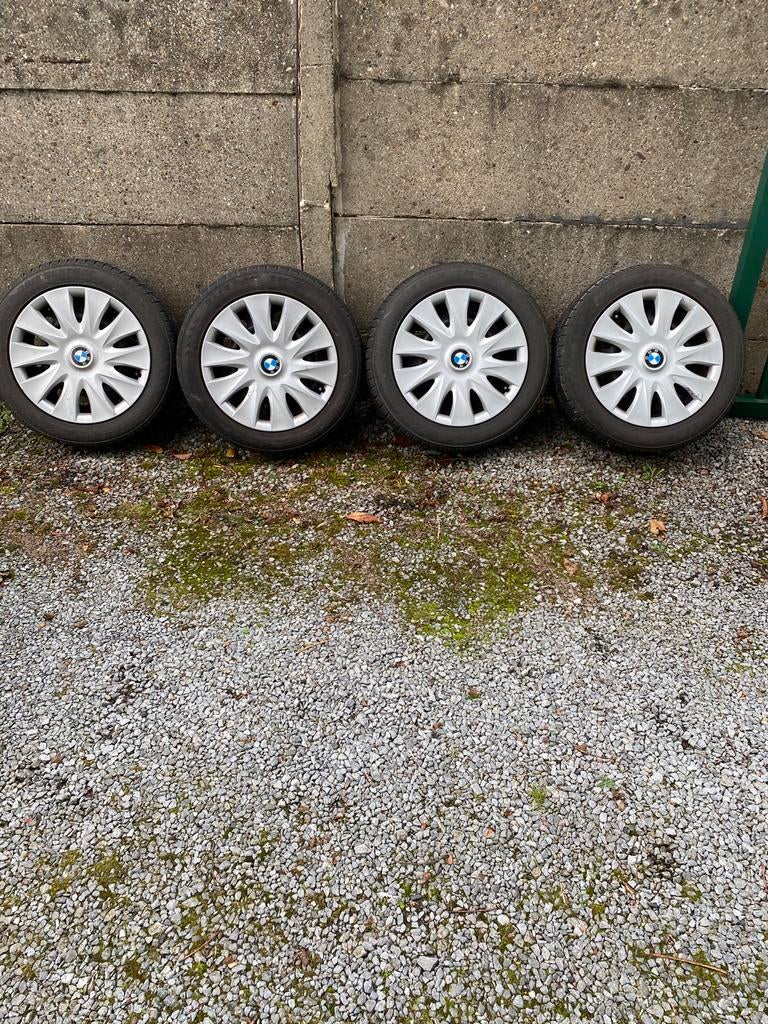 Winterset voor o.a.BMW E91 318d, Auto-onderdelen, Banden en Velgen, Ophalen, Band(en)