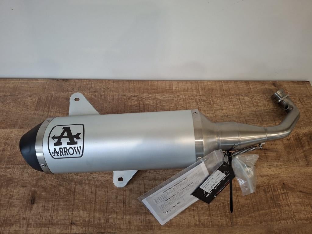 STOCKDEALS! Compleet uitlaatsysteem Arrow Vespa GTS 300 E5, Enlèvement, Neuf