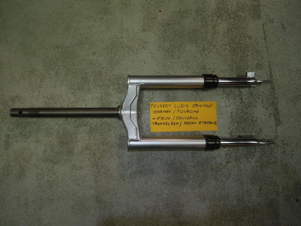 Peugeot ludix : originele voor vork voor model met trommelre, Ophalen, Nieuw, Frame, Peugeot