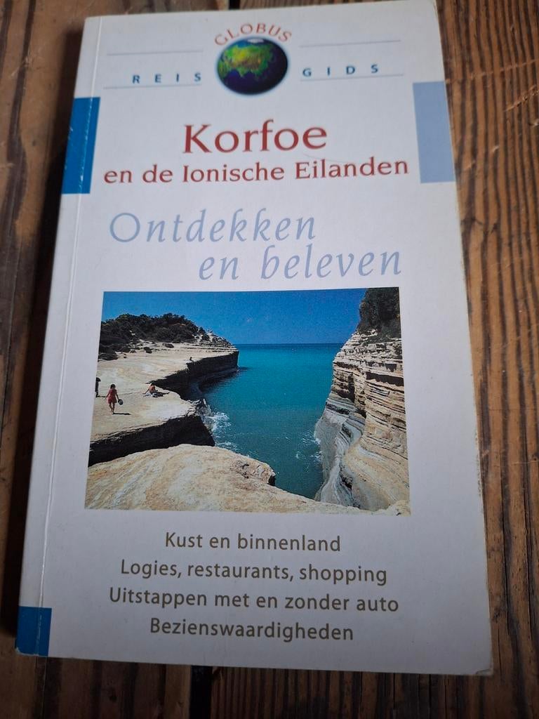 W. Sperlich - Korfoe en de Ionische eilanden, Boeken, Reisgidsen, Zo goed als nieuw, Ophalen