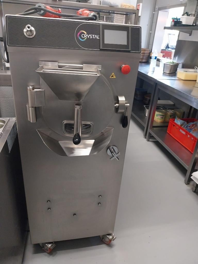 ijsmachine + toonbank, Elektronische apparatuur, IJsmachines, Zo goed als nieuw, Zelfvriezend, Ophalen