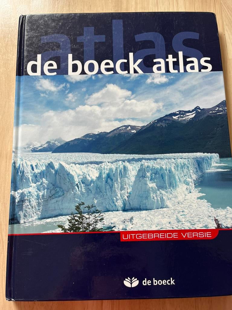 Tibau - De Boeck atlas mens en aarde uitgebreid, Ophalen of Verzenden, Zo goed als nieuw, Nederlands, Tibau