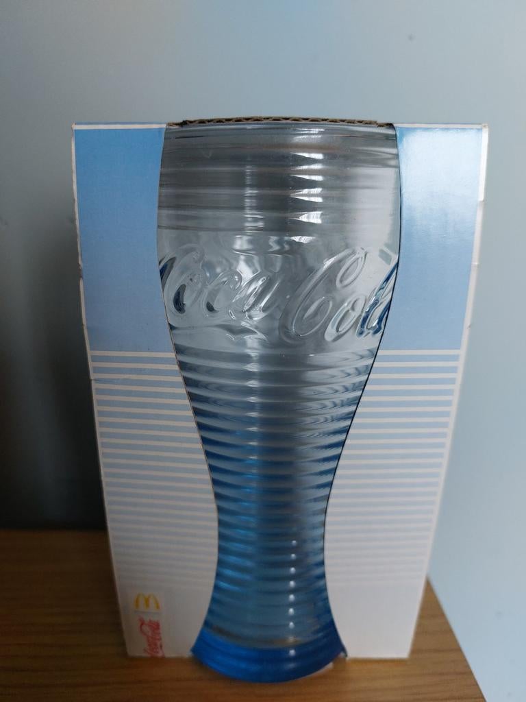 COCA-COLA blauw glas (Nieuw), Ophalen of Verzenden, Nieuw, Frisdrankglas