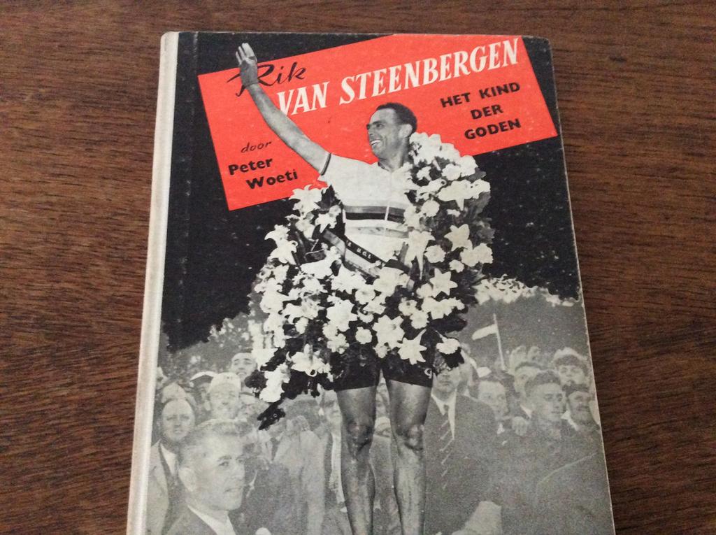 KOERS  Rik Vansteenbergen    ,het kind der goden..., Ophalen of Verzenden