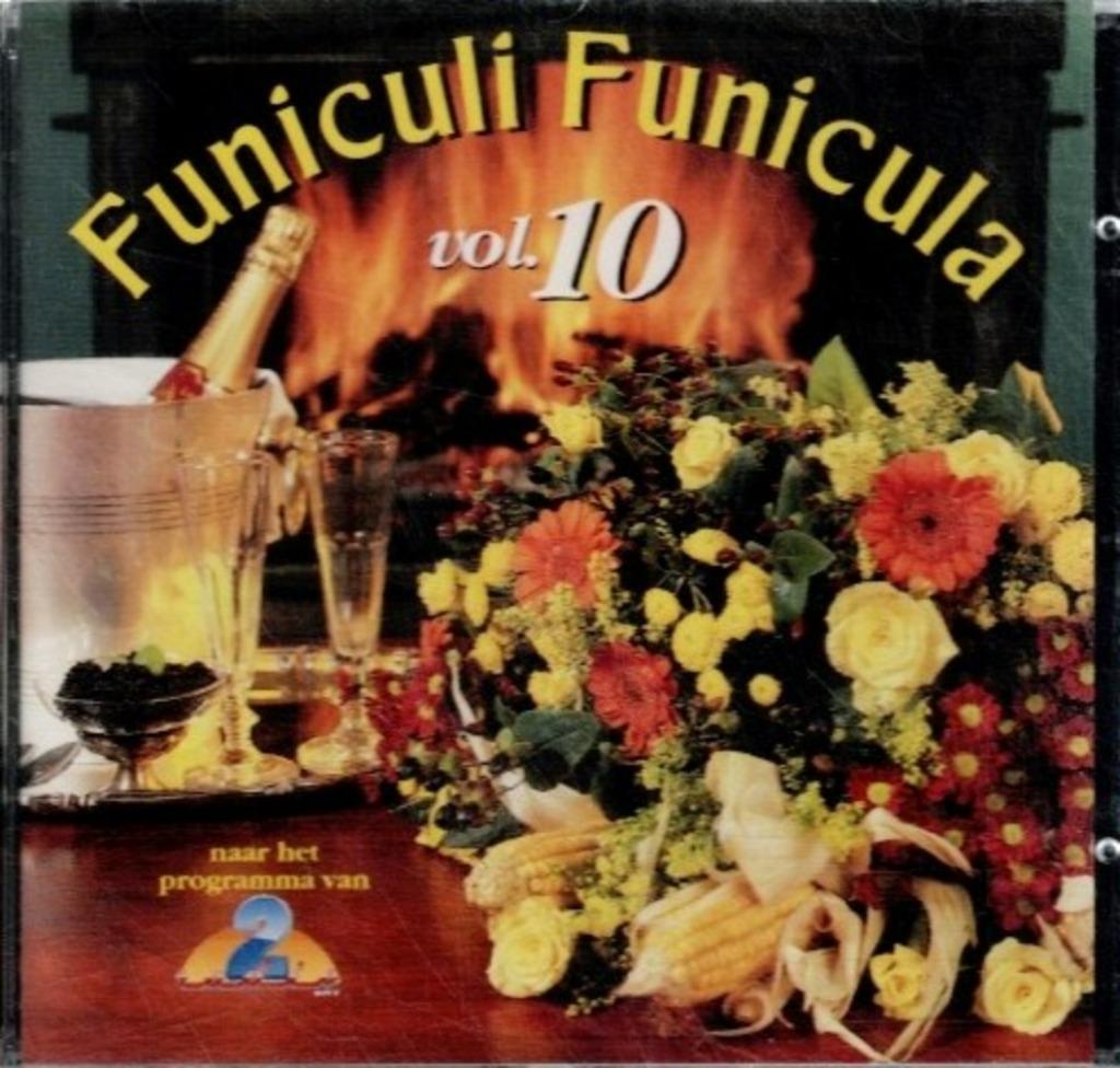 cd   -   Funiculi Funicula Vol. 10, Ophalen of Verzenden
