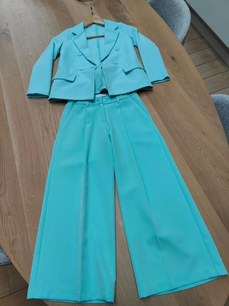 Kostuum Elsy blauw-groen blazer + broek communie 128 - 6j, Kinderen en Baby's, Ophalen, Broek