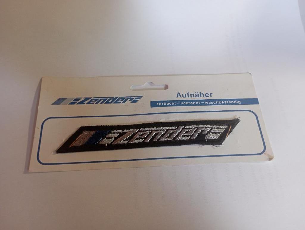 ZENDER vintage geborduurde patch van naaistof, Ophalen, Nieuw, Auto's