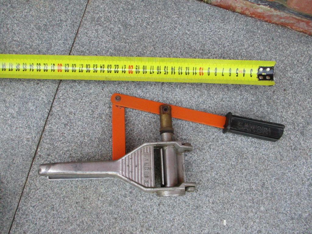 vintage Franse Sanbri  wijnfles corker /kurkenduwer, Ophalen of Verzenden, Gebruikt