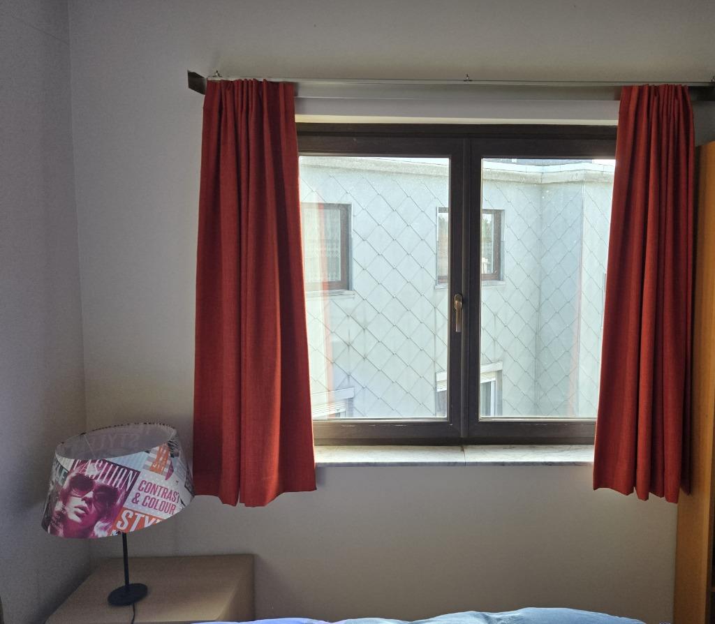 Tenture en tissu, Enlèvement, Utilisé