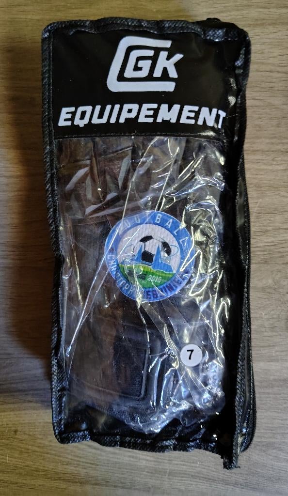 Nieuwe Keepershandschoenen Maat 7, Sport en Fitness, Voetbal, Ophalen of Verzenden, Nieuw, Handschoenen