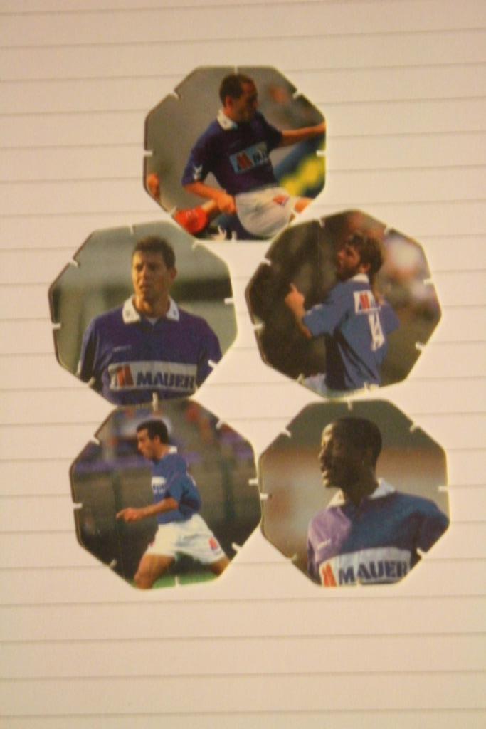 5 Flippo's : Harelbeke - voetbal - Sanders - Zere - jaren 90, Verzamelen, Flippo's, Ophalen of Verzenden, Losse flippo's