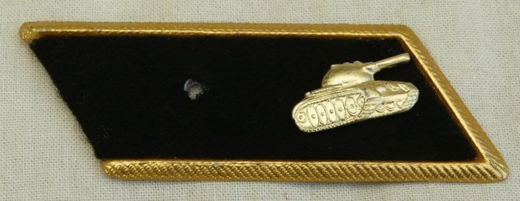 Kraagspiegel met Embleem, Pantser Troepen, USSR / CCCP.(1), Verzamelen, Ophalen of Verzenden, Landmacht, Embleem of Badge