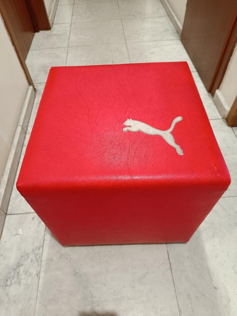 Puma accessoires de magasin, Enlèvement