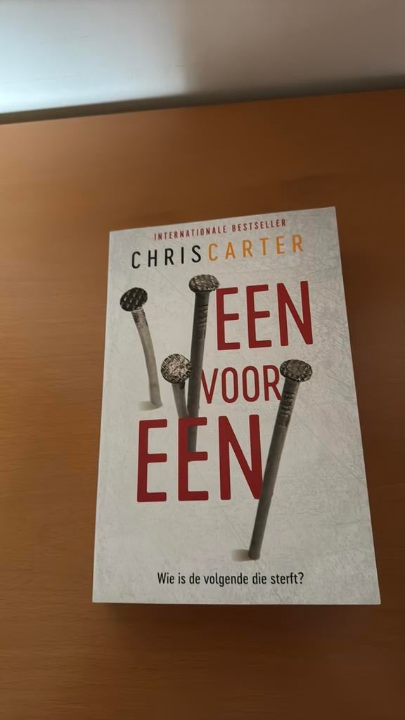 Een voor een. Cris Carter, Ophalen of Verzenden, Zo goed als nieuw