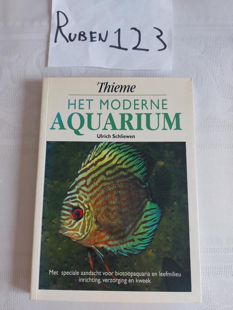 U. Schliewen - Het moderne aquarium, Boeken, Dieren en Huisdieren, Ophalen of Verzenden, Zo goed als nieuw, Vissen, U. Schliewen