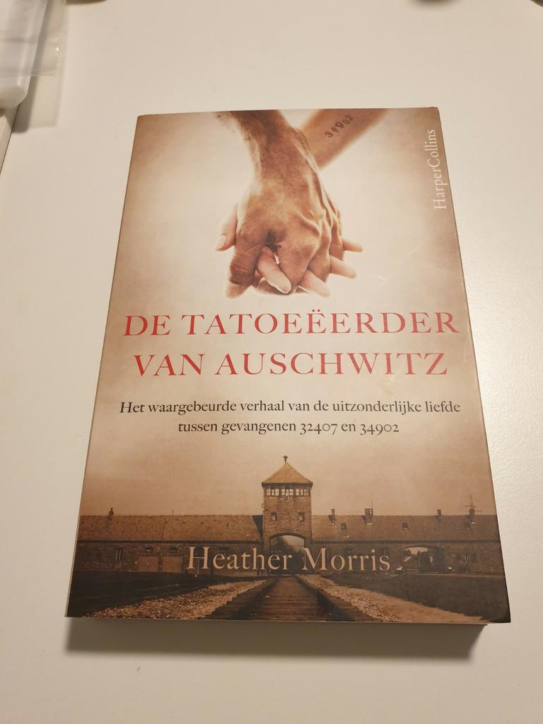 Heather Morris - De tatoeëerder van Auschwitz, Boeken, Ophalen of Verzenden, Zo goed als nieuw, Heather Morris