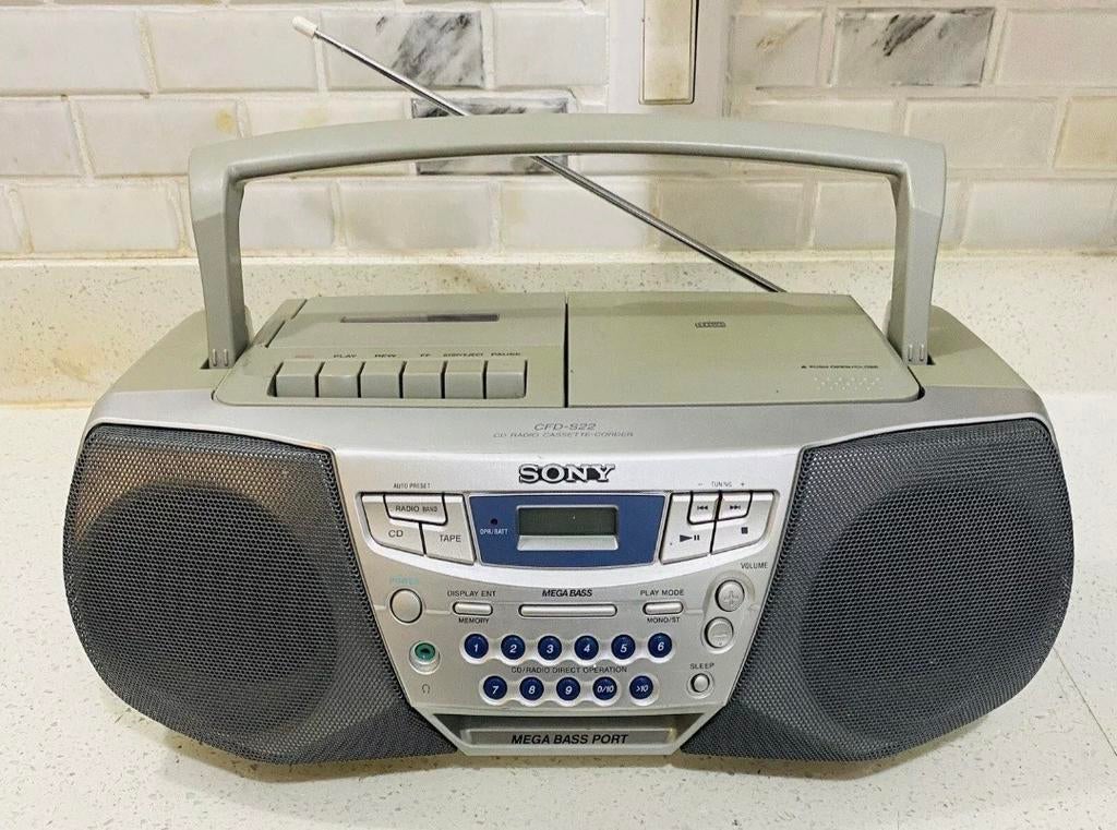 Sony CFD- S32 S22 radio cassette cd, Enlèvement, Comme neuf, Radio