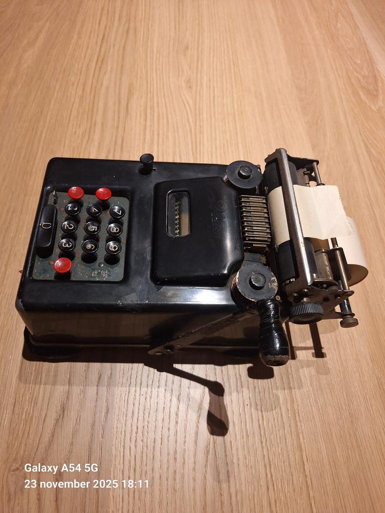 Remington Rand rekenmachine, Antiek en Kunst, Ophalen