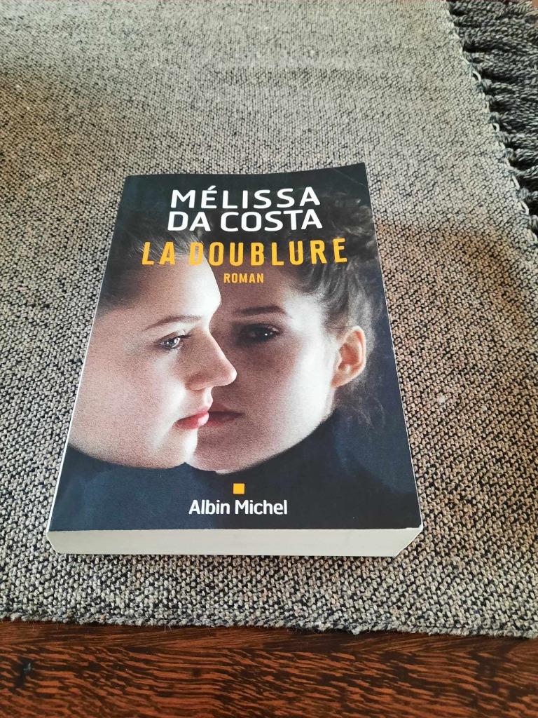 Livre LA DOUBLURE  Mélissa Da Costa, Boeken, Romans, Ophalen of Verzenden, Zo goed als nieuw