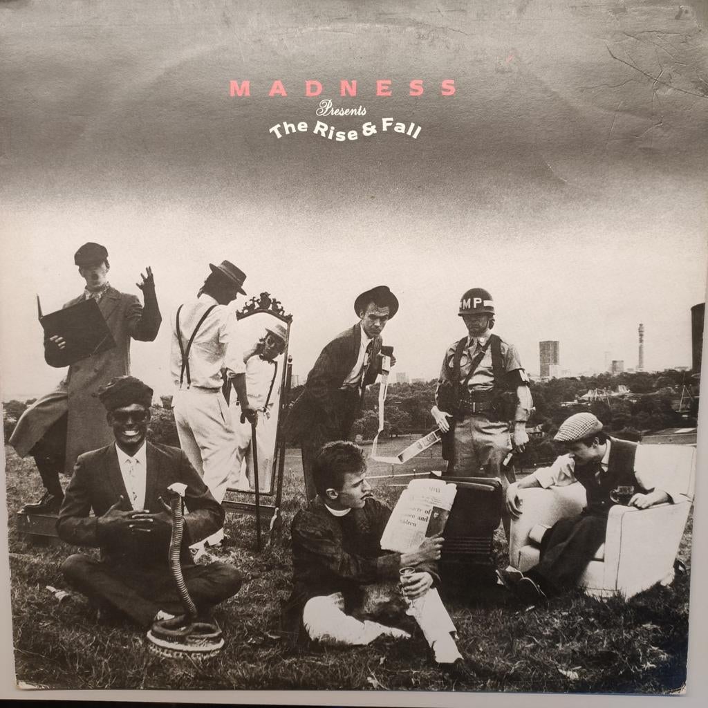 Lp Madness - The Rise & Fall, Ophalen
