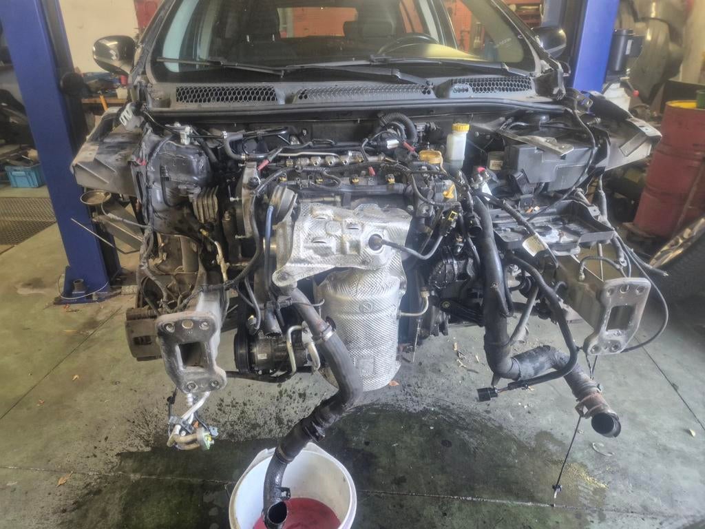 Bloc moteur fiat bravo 16D mtj 145000 km culasse hs, Ophalen