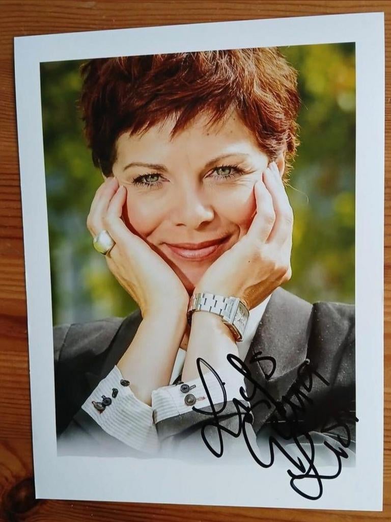 Gesigneerde foto van Geena Lisa., Envoi, Neuf
