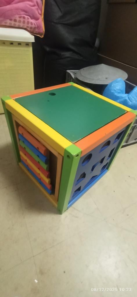Grand cube en bois bébé, Enlèvement