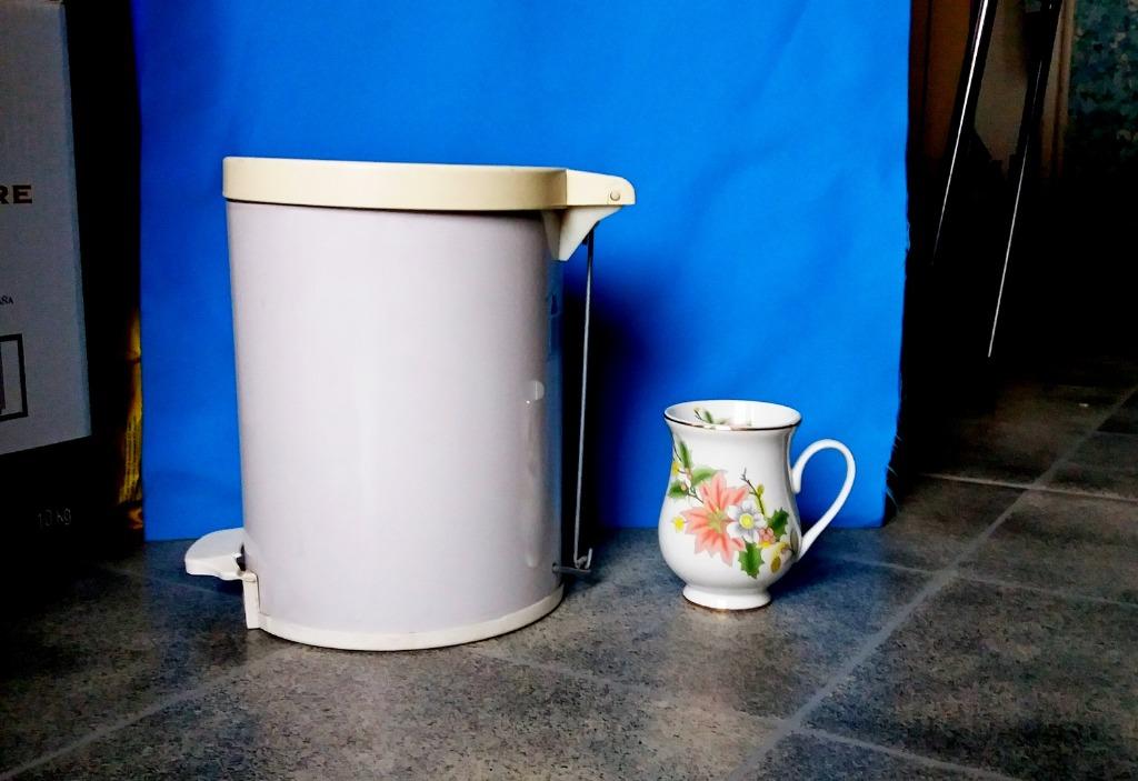 prullenbak voor op tafel, Huis en Inrichting, Ophalen of Verzenden, Metaal