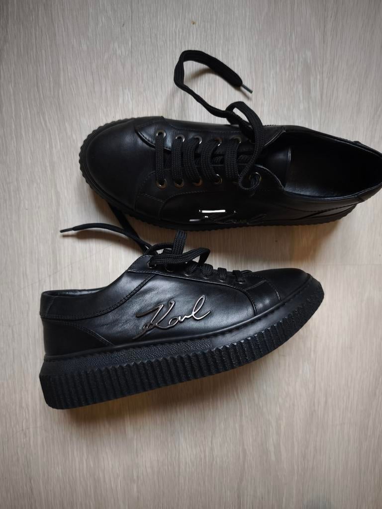 Vrouwen sneakers Karl Lagerfeld mt 38, Kleding | Dames, Schoenen, Ophalen, Sneakers