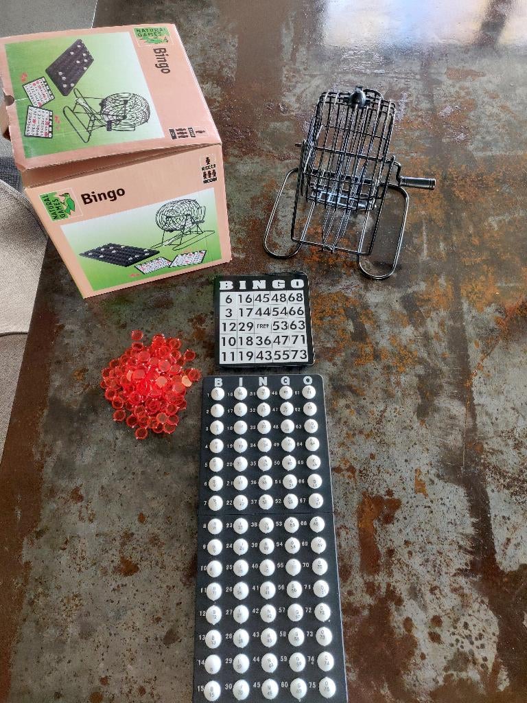Jeu de BINGO complet, Hobby & Loisirs créatifs, Trois ou quatre joueurs, Enlèvement ou Envoi, Comme neuf, Natural Games