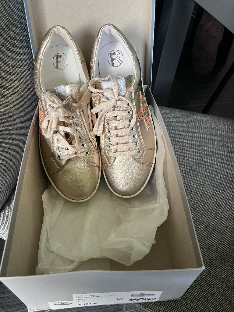 Schoenen maat 38-nieuw, Kinderen en Baby's, Meisje, Schoenen, Nieuw, Ophalen of Verzenden