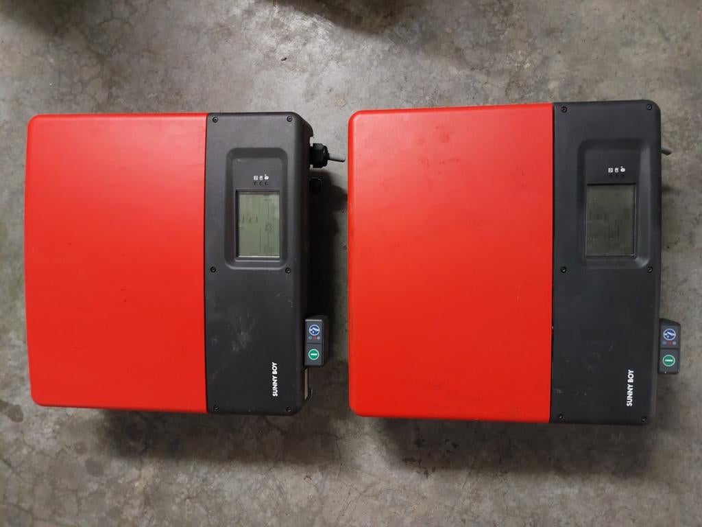 SMA OMVORMERS VOOR ZONNEPANELEN, Ophalen, Zo goed als nieuw
