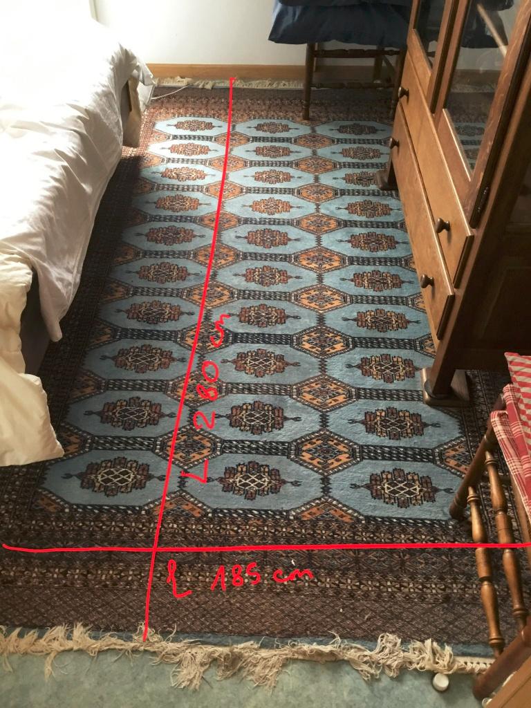 Tapis en cachemire fait main, Enlèvement
