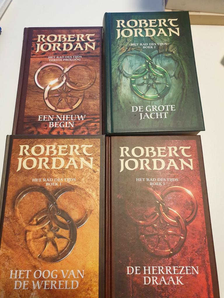 4 x Robert Jordan HC - HET RAD DES TIJDS Proloog + 1 tem 3, Ophalen of Verzenden, Zo goed als nieuw, Robert Jordan