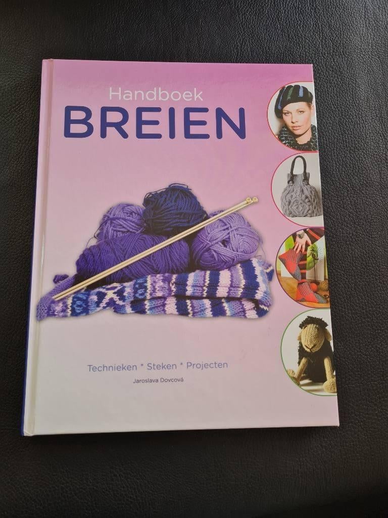 Handboek breien / Jaroslava Dovcova, Hobby en Vrije tijd, Ophalen of Verzenden, Breien