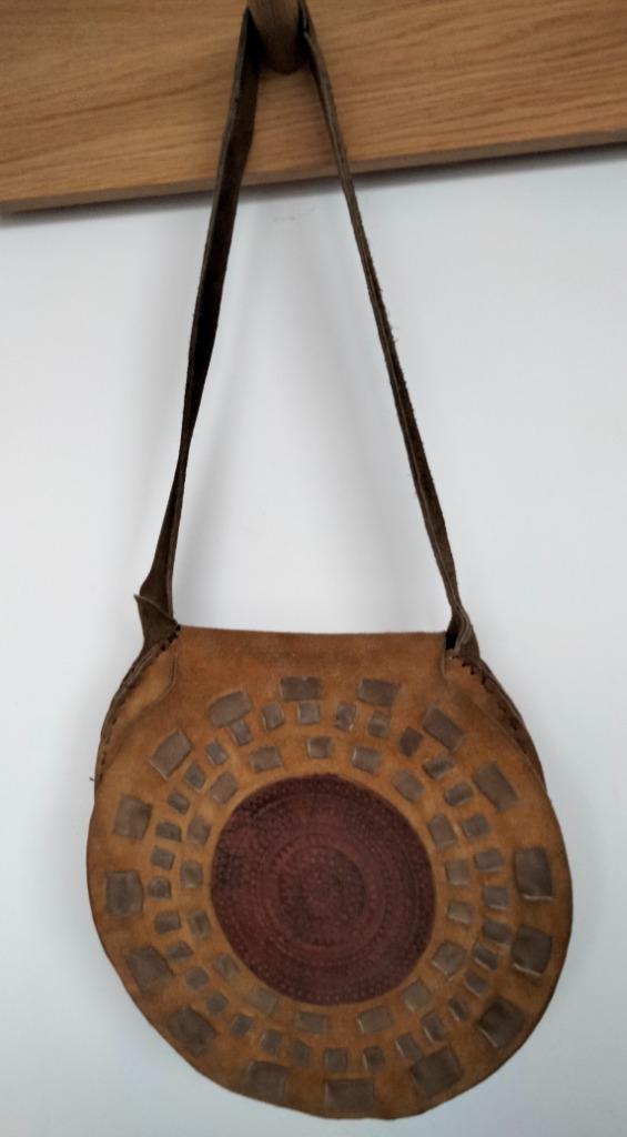 Vintage originele handgemaakte ronde leren tas, Ophalen of Verzenden, Gebruikt, Bruin, Leer