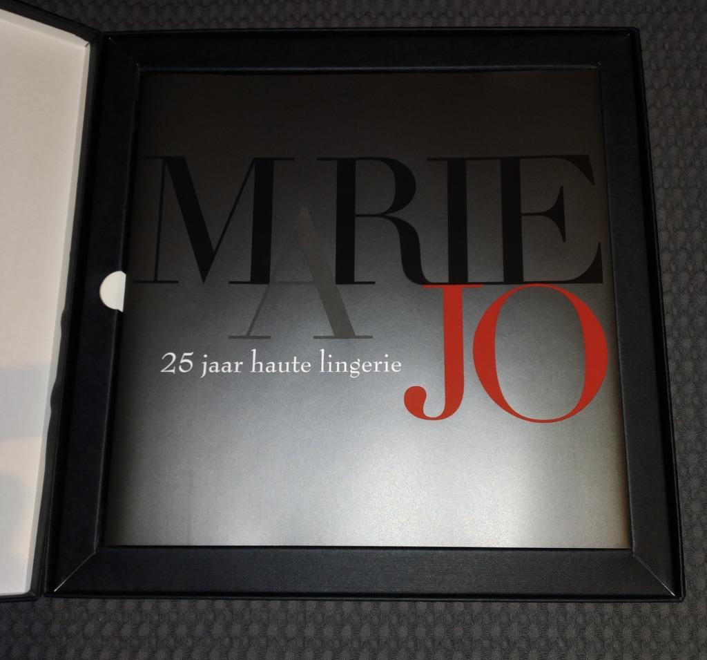 Boek Marie Jo 25 jaar lingerie, Enlèvement ou Envoi