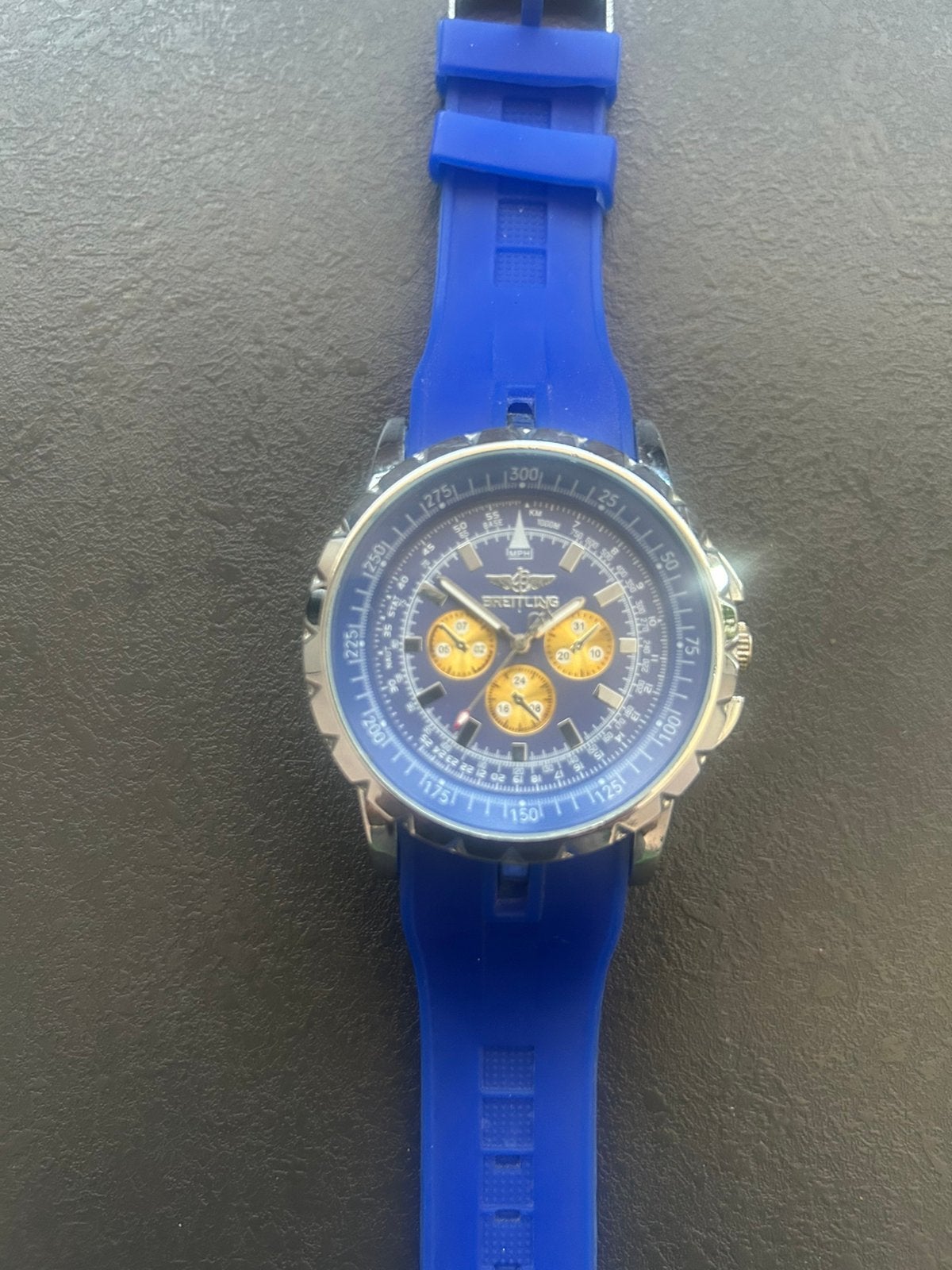 Sportieve horloge, Ophalen of Verzenden, Zo goed als nieuw
